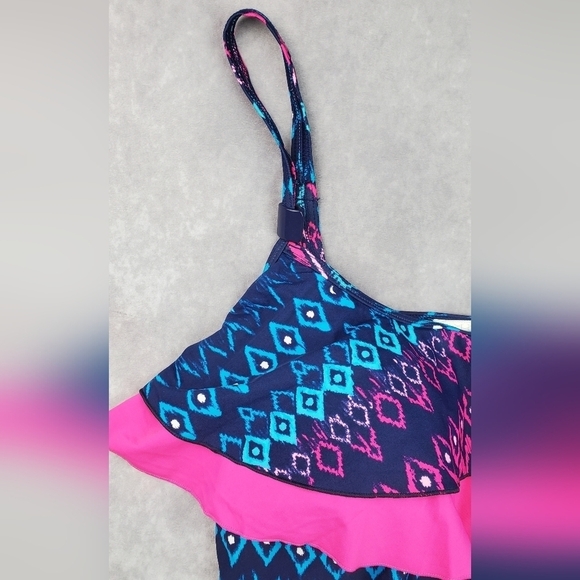 KIAN D  One-piece Colorful Women's Swimsuit Size 4XL - Picture 3 of 9